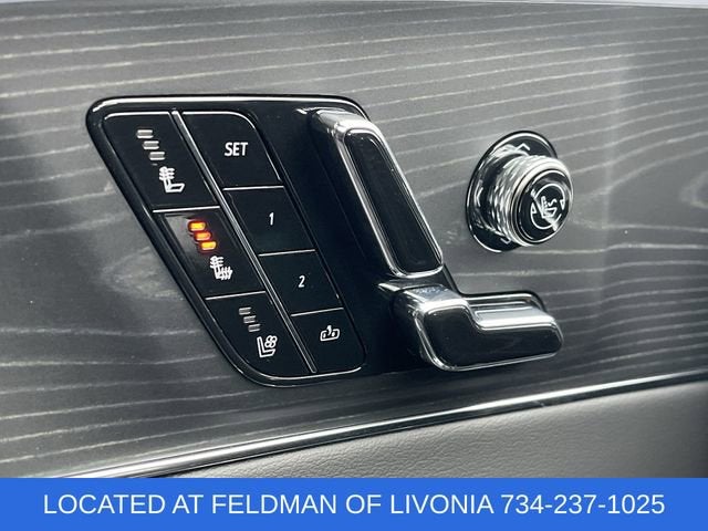 2024 Cadillac LYRIQ Sport 3