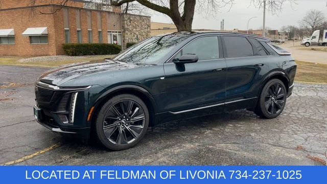 2024 Cadillac LYRIQ Sport 3
