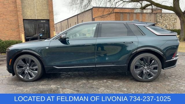 2024 Cadillac LYRIQ Sport 3