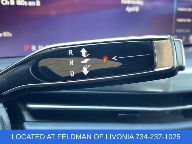 2025 Cadillac ESCALADE IQ Luxury 2