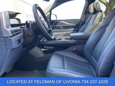 2025 Cadillac ESCALADE IQ Luxury 2