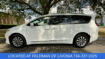 2020 Chrysler Pacifica Touring L Plus