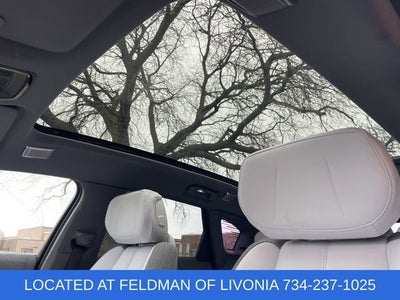 2025 Cadillac OPTIQ Luxury 1