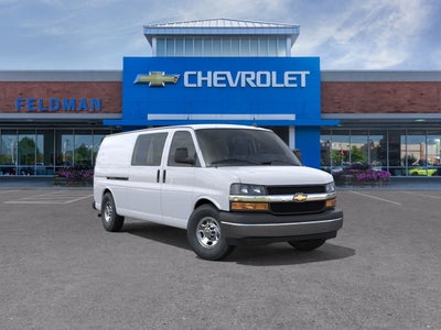 2025 Chevrolet Express Cargo 3500 WT