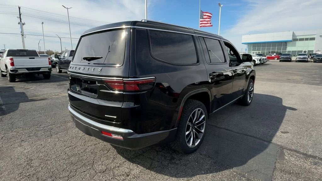 2022 Jeep Wagoneer Series III