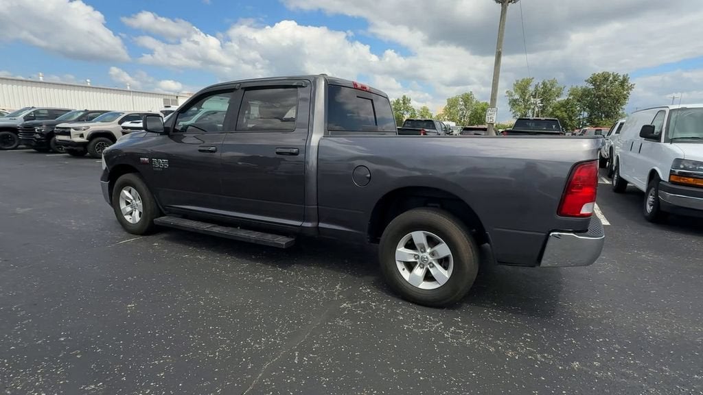 2019 RAM 1500 Classic SLT Crew Cab 4x2 6'4" Box