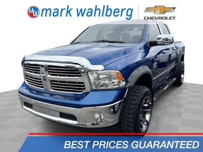 2017 RAM 1500 Big Horn Crew Cab 4x4 5'7" Box