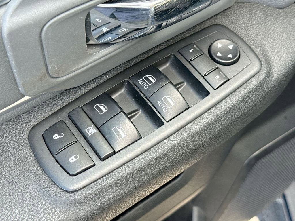 2021 RAM 1500 Classic SLT