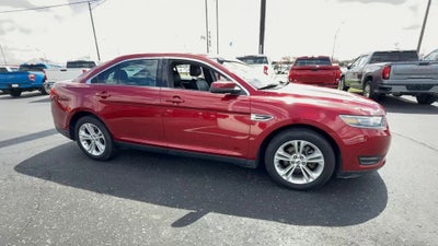 2018 Ford Taurus SEL