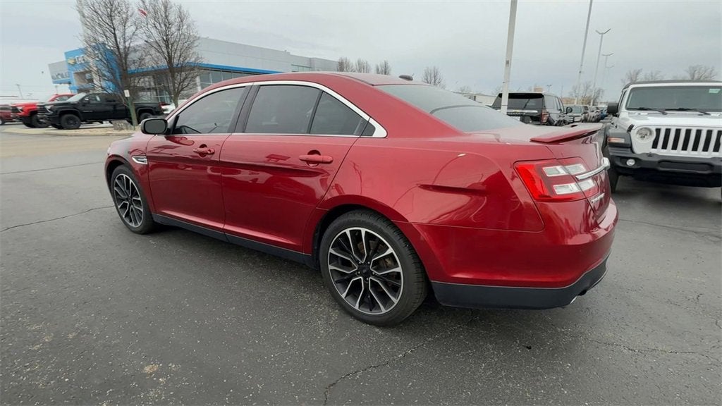 2019 Ford Taurus Limited