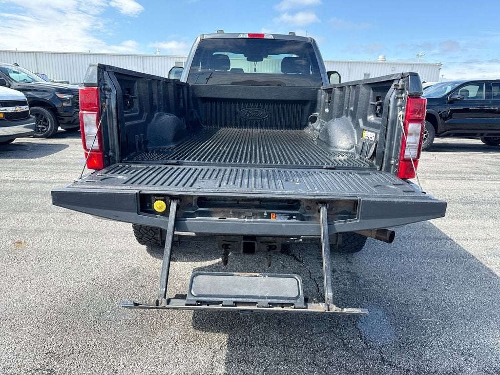 2020 Ford Super Duty F-350 SRW XL