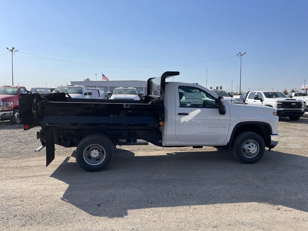 2025 Chevrolet Silverado 3500 HD Chassis Cab Work Truck