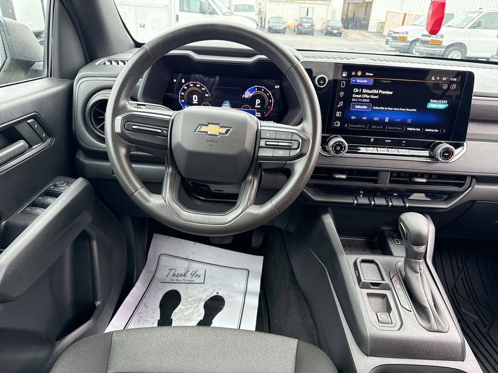 2024 Chevrolet Colorado WT