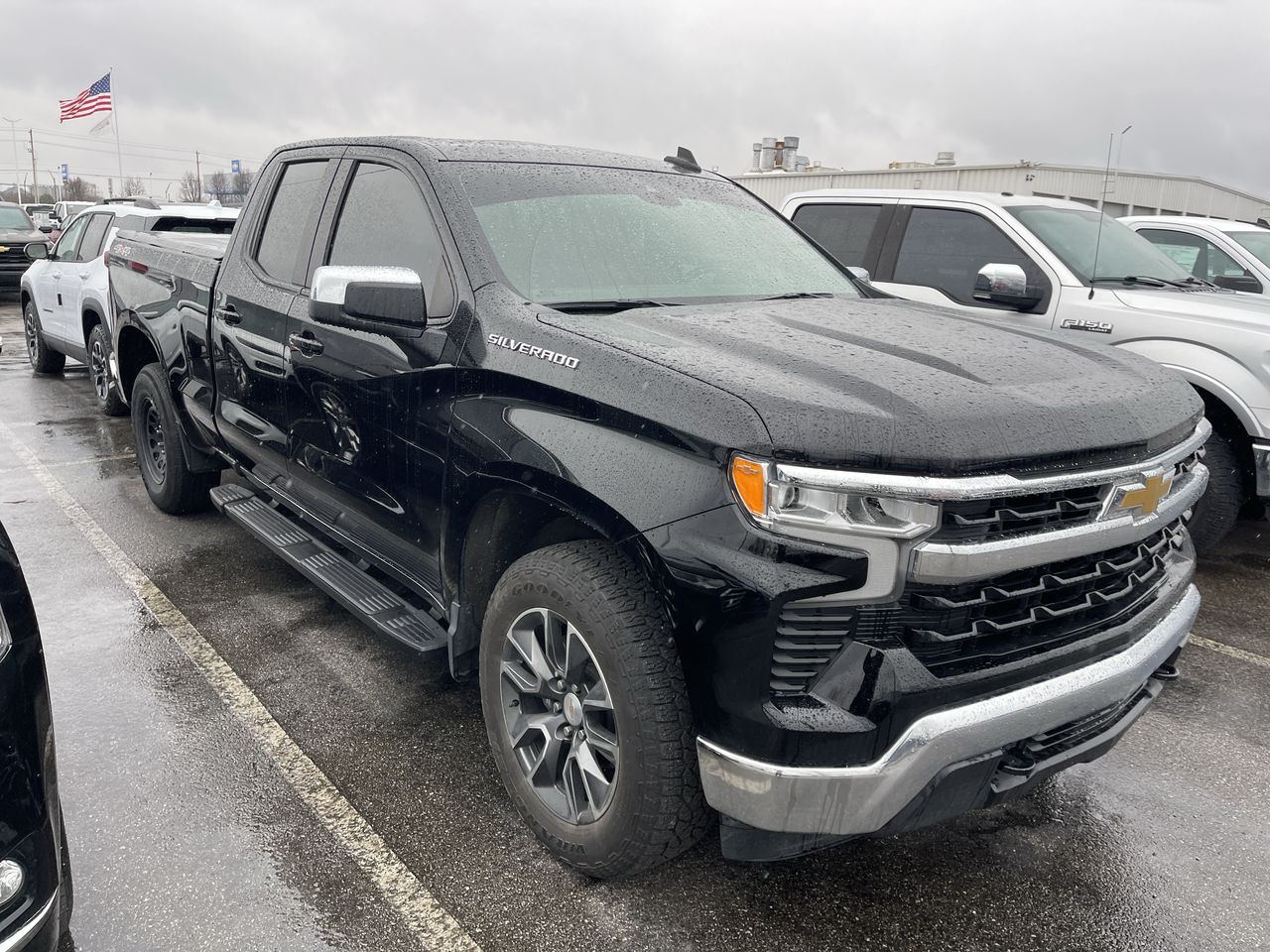 2022 Chevrolet Silverado 1500 LT (2FL)