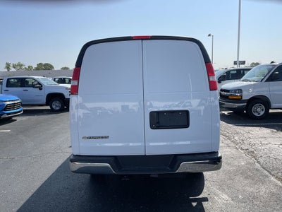 2025 Chevrolet Express Cargo WT