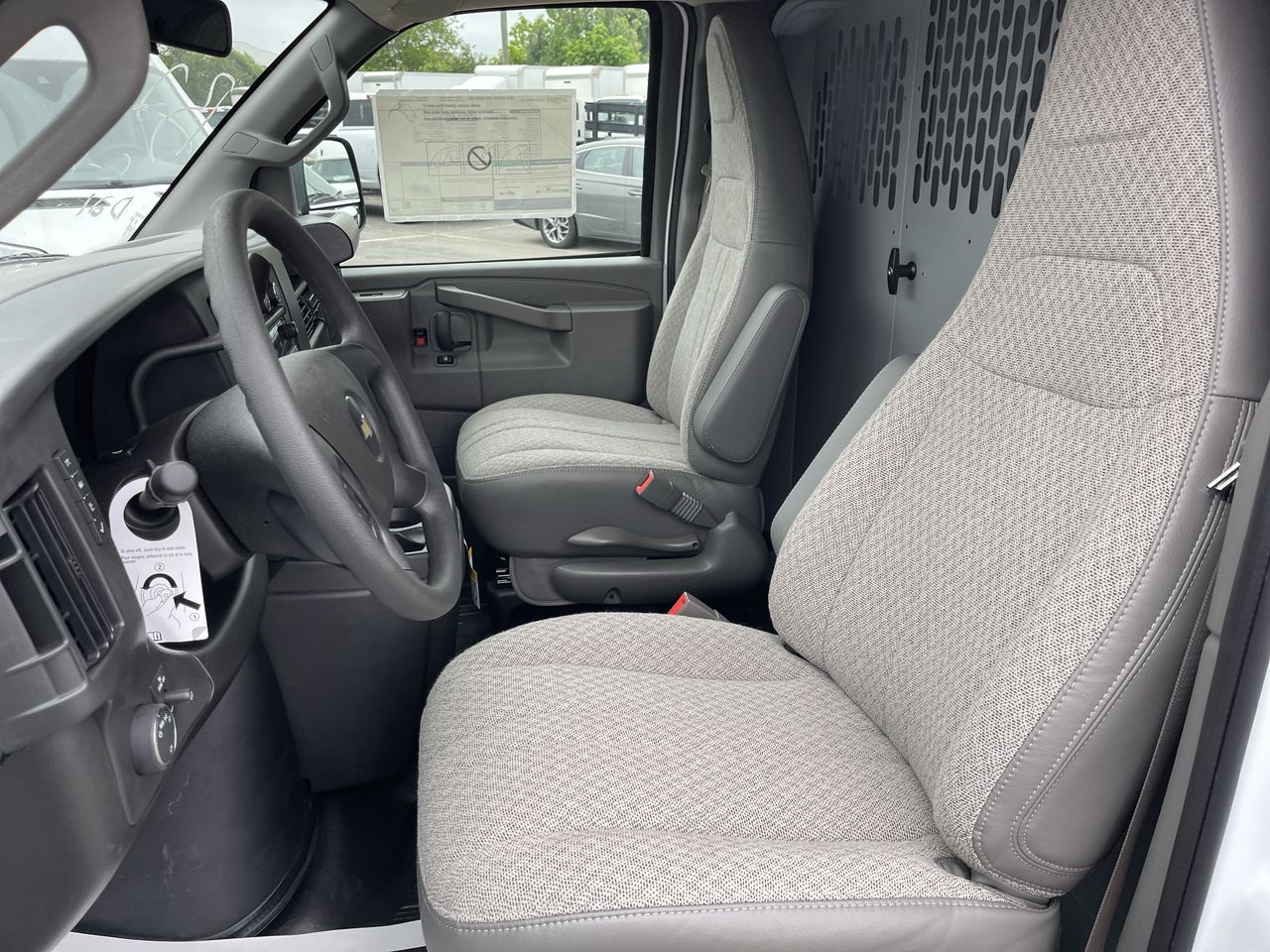 2025 Chevrolet Express Cargo WT