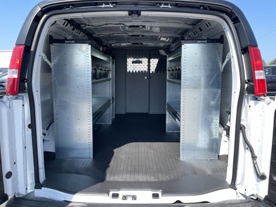 2025 Chevrolet Express Cargo WT