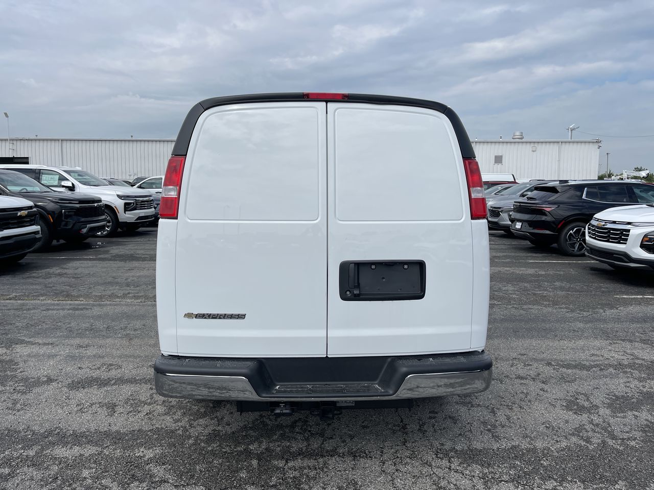 2025 Chevrolet Express Cargo 2500 WT