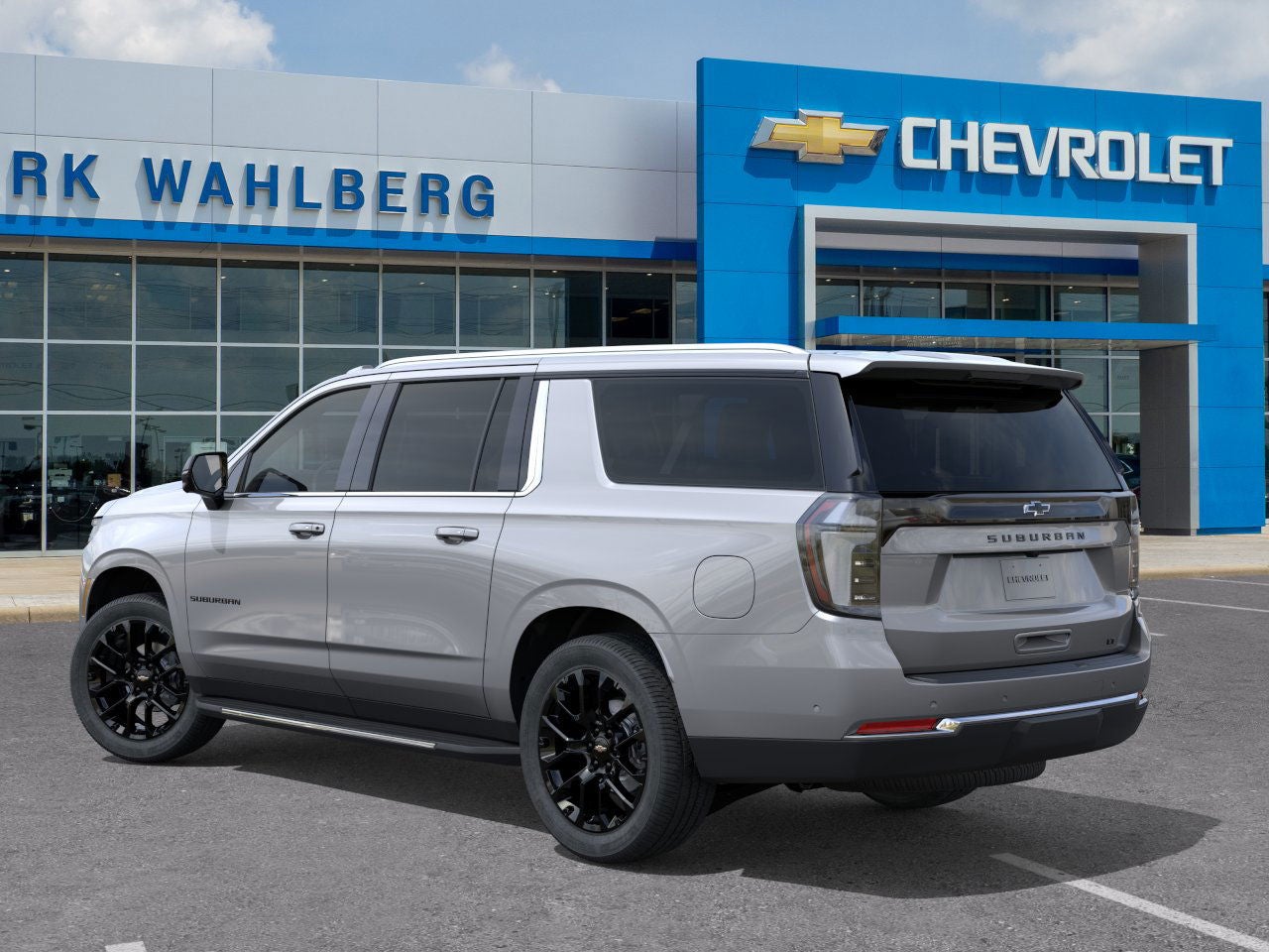 2026 Chevrolet Suburban LT