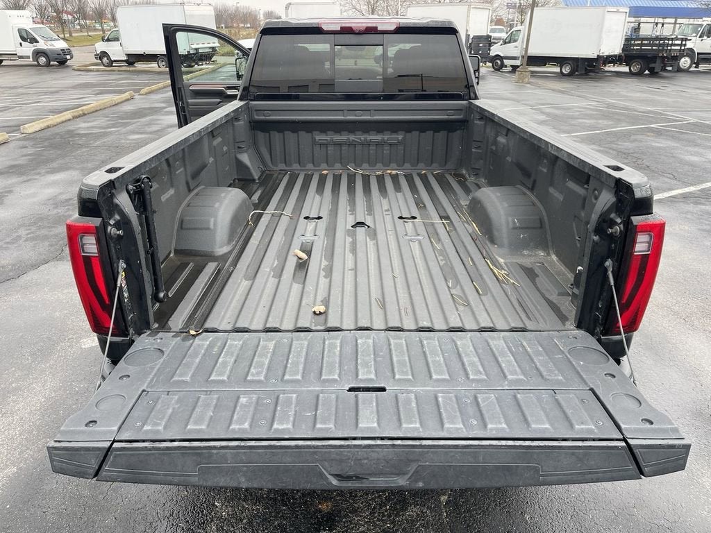 2024 GMC Sierra 3500 HD Denali