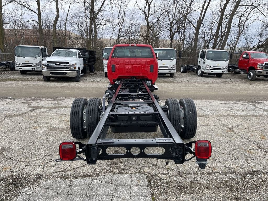 2024 Chevrolet Silverado 6500 HD Work Truck