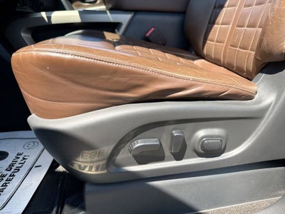 2021 Nissan TITAN Crew Cab Platinum Reserve 4x4