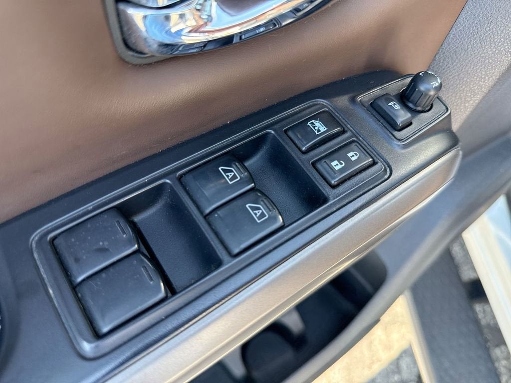 2021 Nissan TITAN Crew Cab Platinum Reserve 4x4