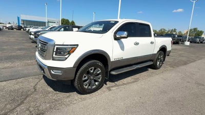 2021 Nissan TITAN Crew Cab Platinum Reserve 4x4