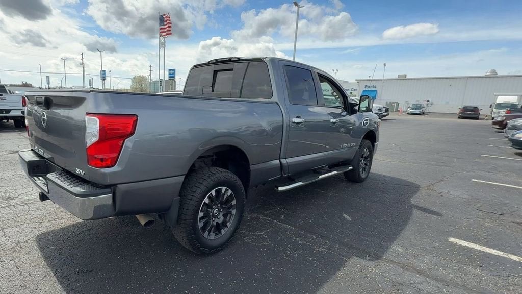 2017 Nissan Titan XD SV