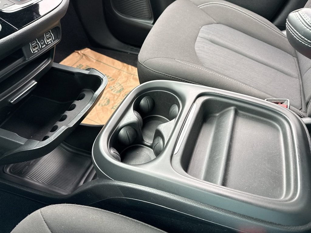 2023 Chrysler Pacifica Touring