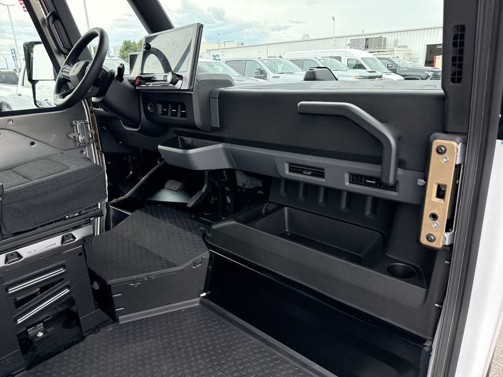 2024 BrightDrop Zevo 600 EJY