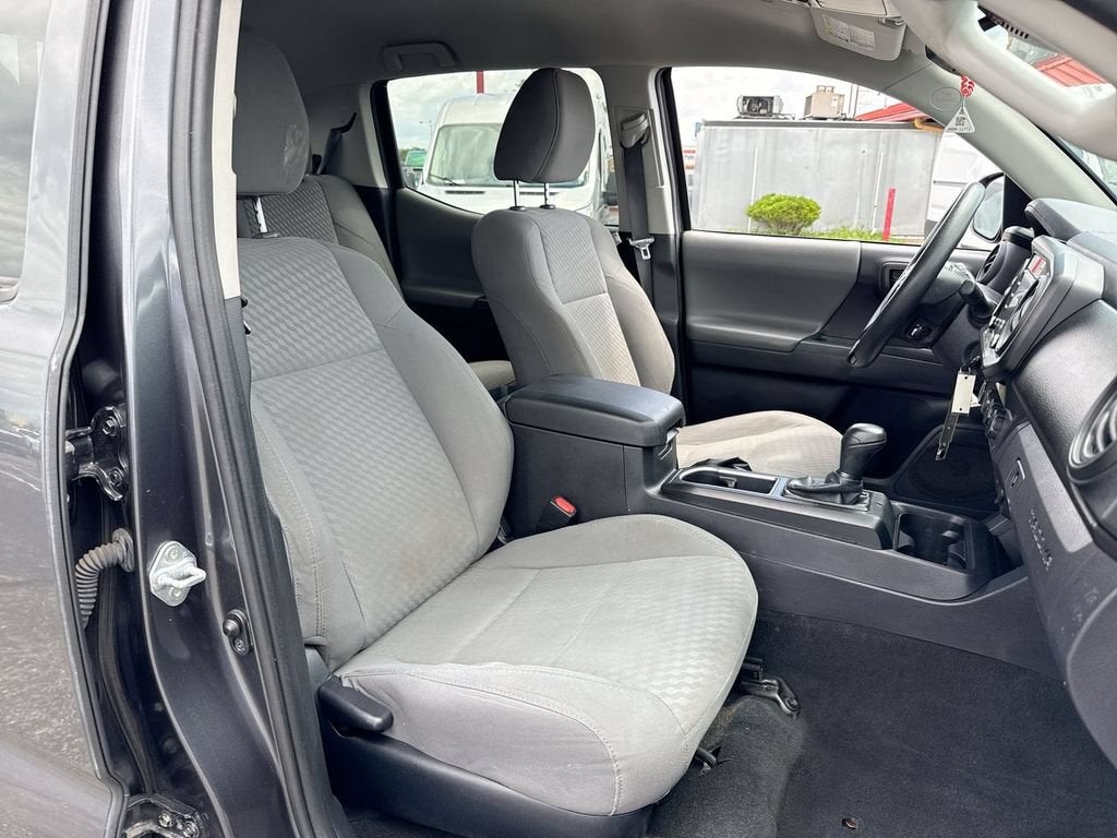 2021 Toyota Tacoma SR V6