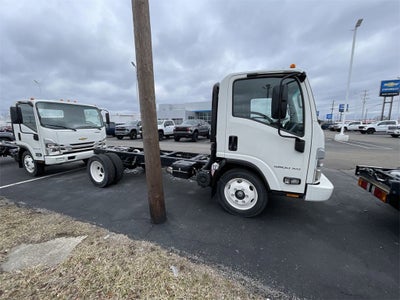 2024 Chevrolet Low Cab Forward 5500 XG 5500