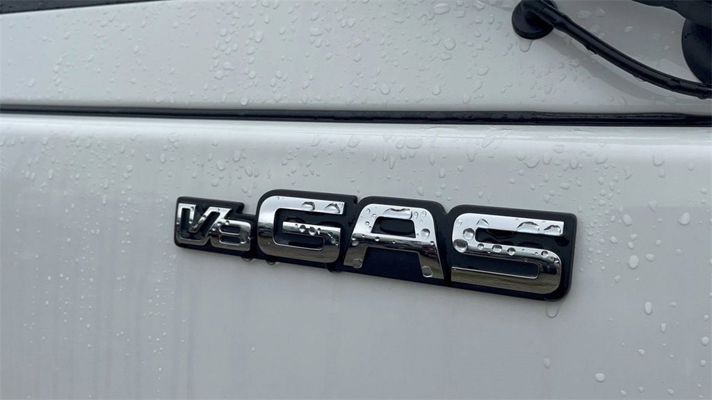 2024 Chevrolet Low Cab Forward 5500 XG 5500