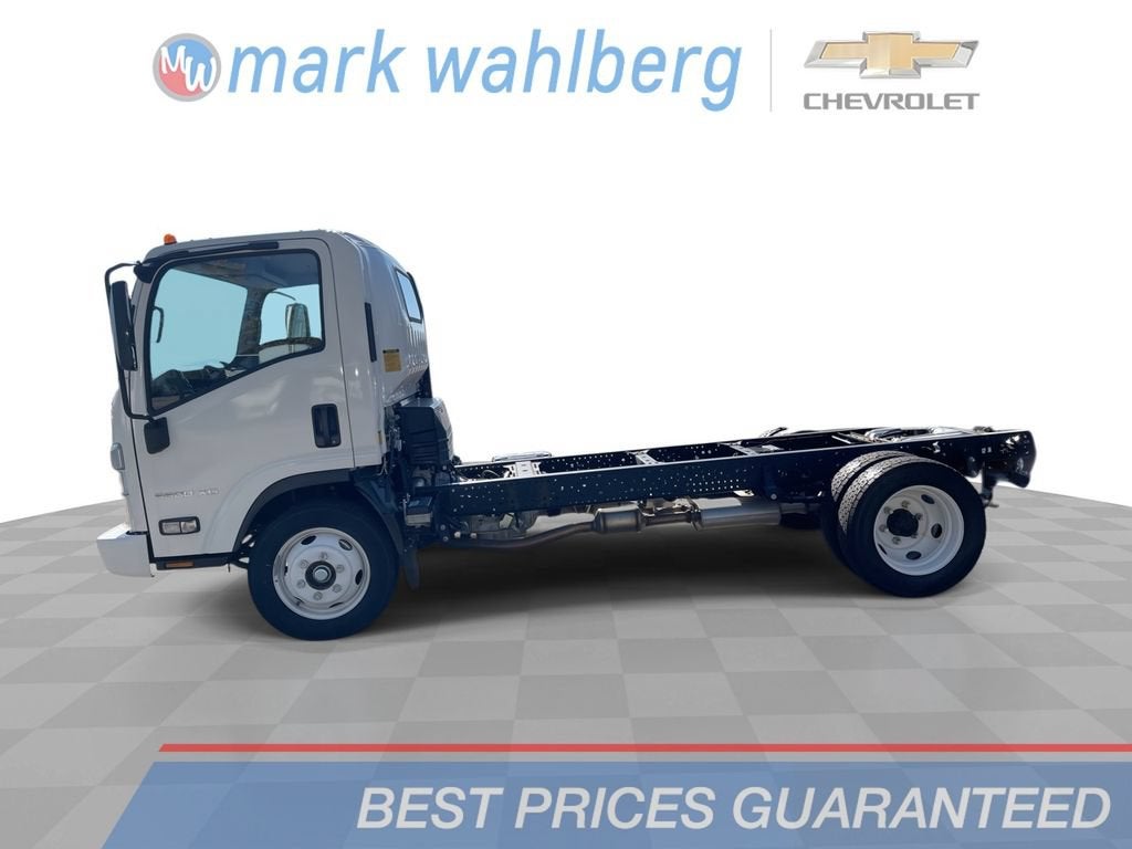 2024 Chevrolet Low Cab Forward 5500 XG 5500