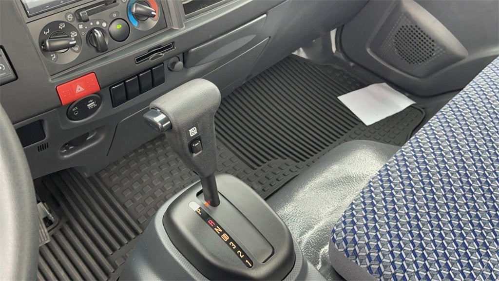 2024 Chevrolet Low Cab Forward 5500 XG 5500