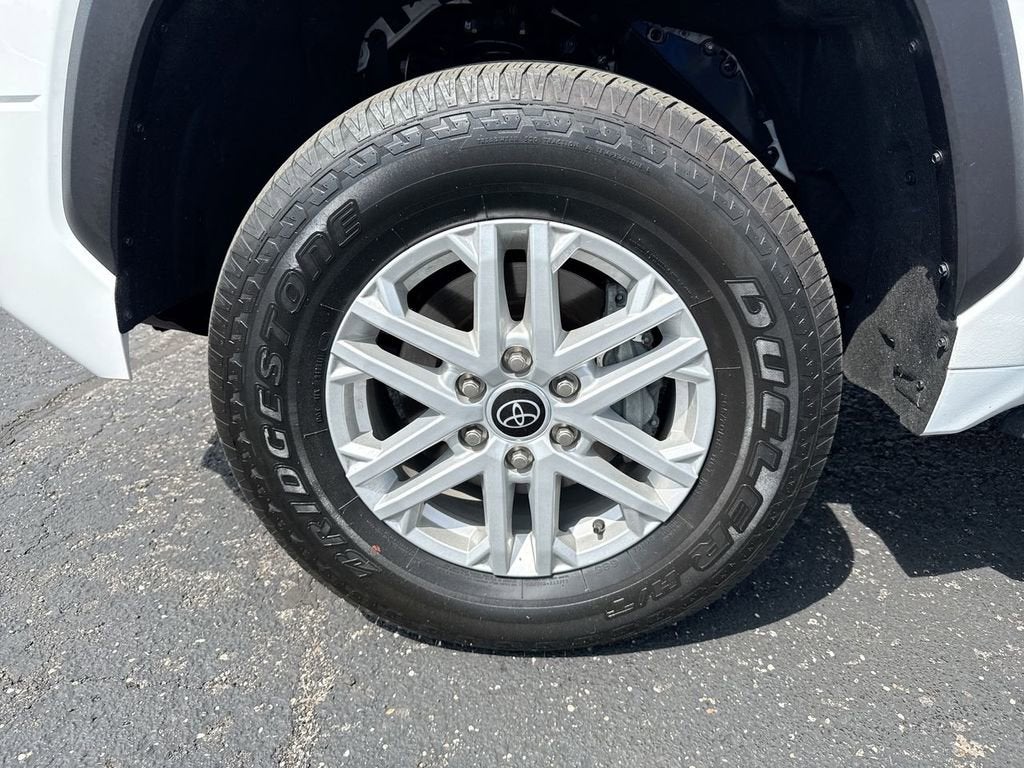 2024 Toyota Tundra 4WD SR5