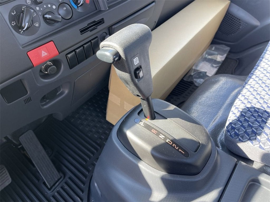 2024 Chevrolet Low Cab Forward 5500 HD 2WD Reg Cab 150