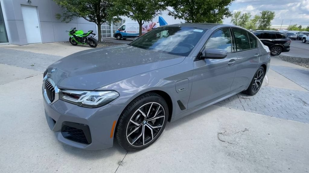 2022 BMW 5 Series 530e xDrive
