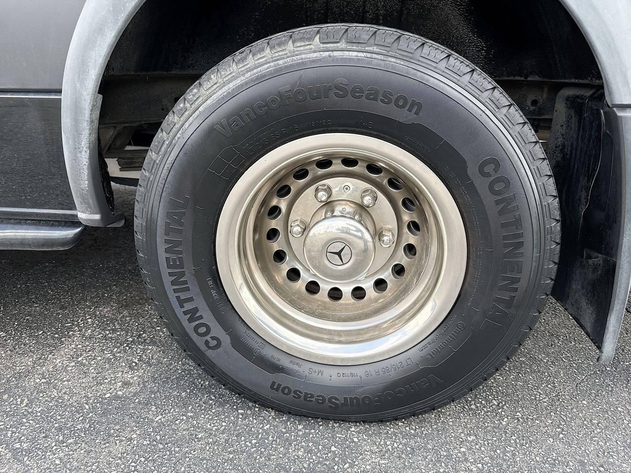 2016 Mercedes-Benz Sprinter Chassis-Cabs 2WD Reg Cab 170" WB