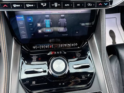 2024 Jeep Grand Wagoneer L Series III Obsidian 4x4