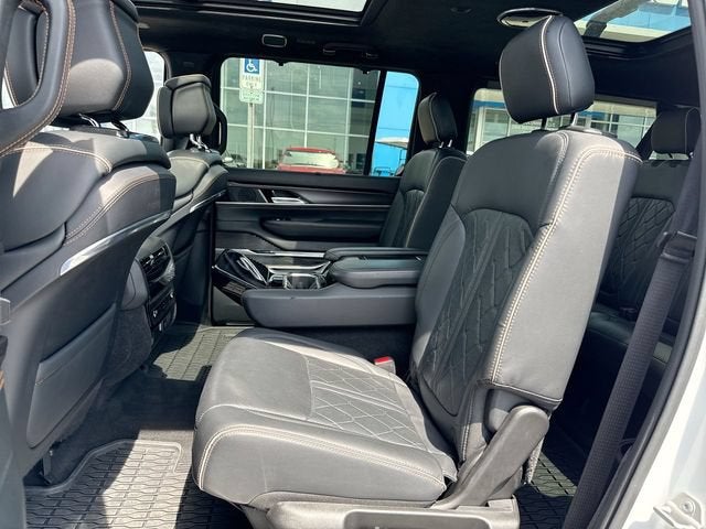 2024 Jeep Grand Wagoneer L Series III Obsidian 4x4