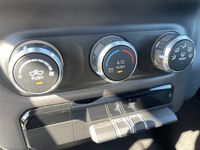 2021 RAM 1500 Big Horn Quad Cab 4x4 6'4" Box