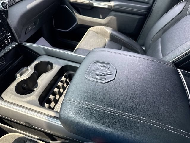 2023 RAM 1500 Laramie Crew Cab 4x4 5'7" Box