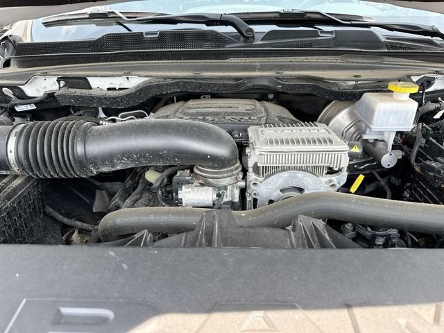 2023 RAM 1500 Laramie Crew Cab 4x4 5'7" Box