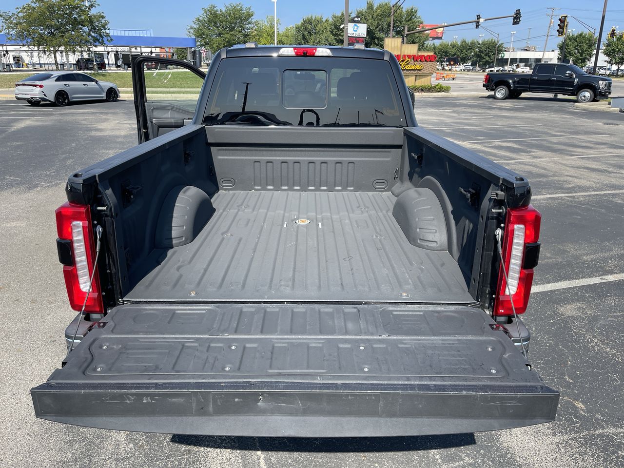 2023 Ford Super Duty F-350 SRW XL