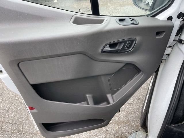 2024 Ford Transit Cargo Van T-250 130" Low Rf 9070 GVWR RWD