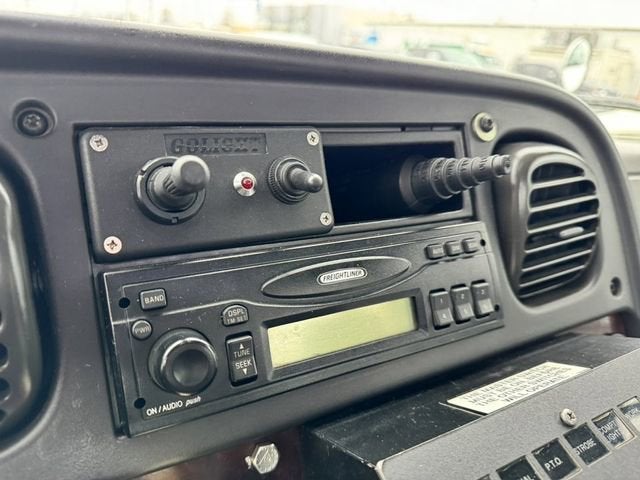 2007 FRT M2106S NA