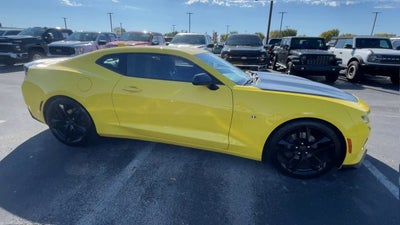2017 Chevrolet Camaro 2LT