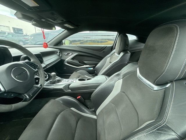 2017 Chevrolet Camaro 2LT